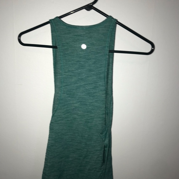 Lululemon - Picture 6 of 7